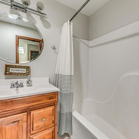 Condo With Hot Tub About 4 Miles To Ruidoso Winter Park! Extérieur photo